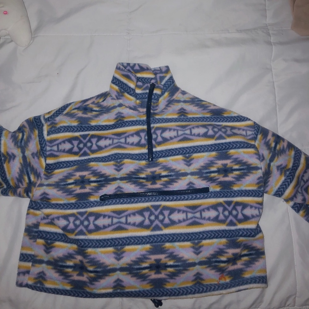 Soft cropped fleece jacket